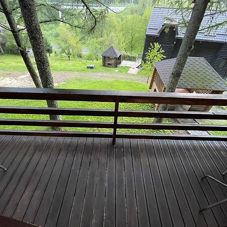 Karpatskyy Villa Rozluch Ngoại thất bức ảnh